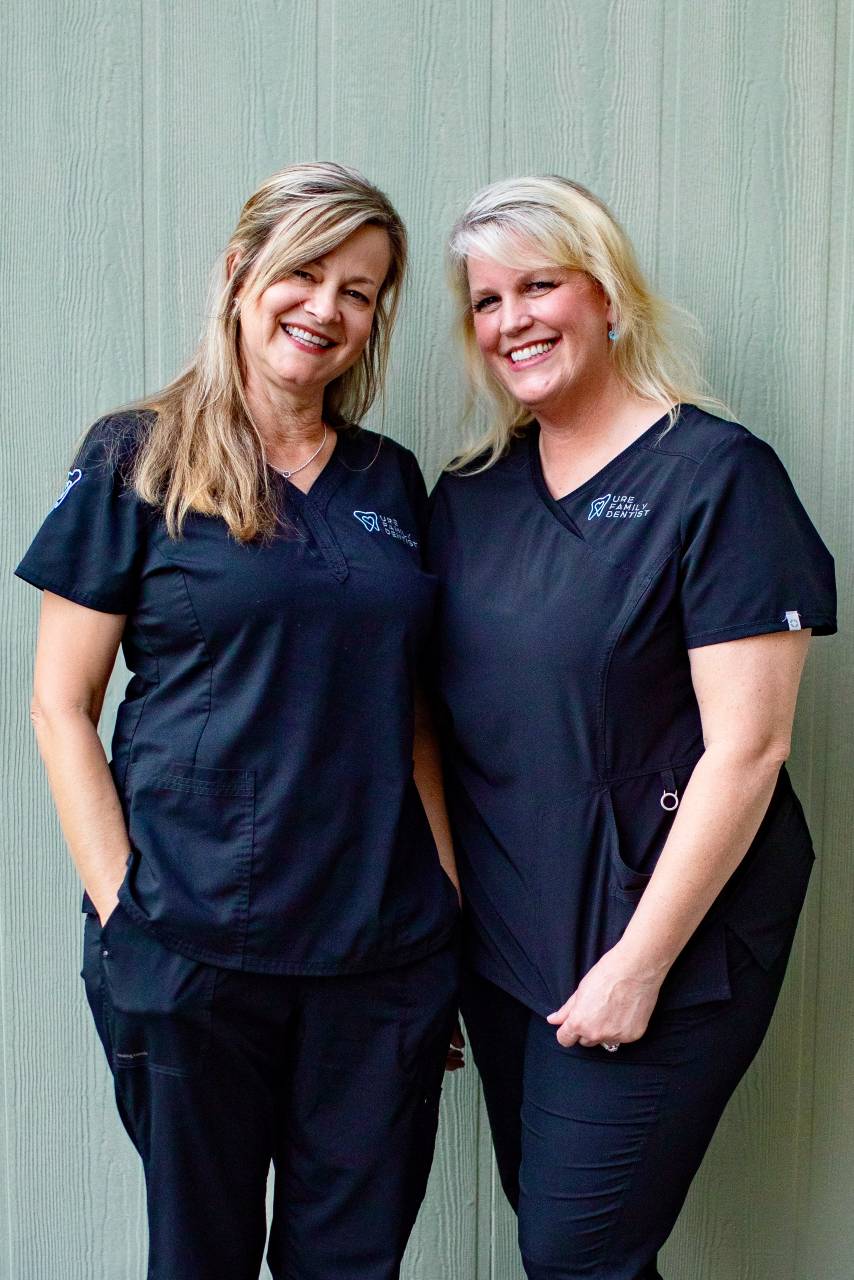 expert dental hygienists Debbie and Hally